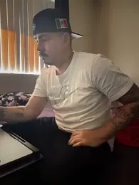 PeterGrandee webcam stripchat model stream image